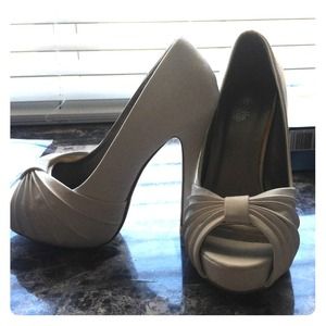 Charlotte Russe high heel