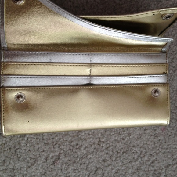 Wallet - Picture 2 of 3