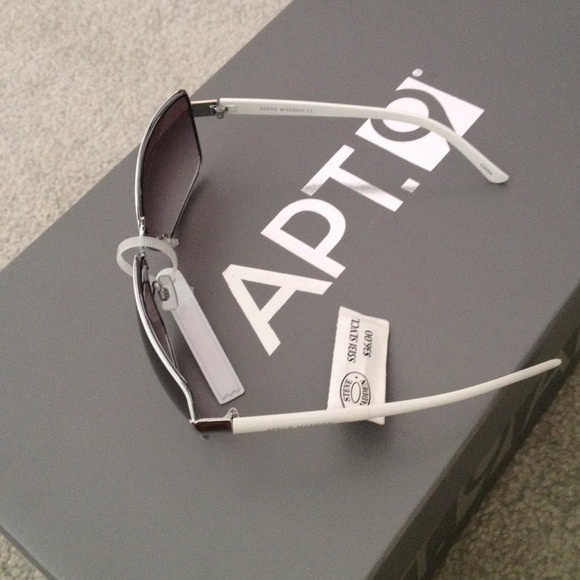 Steve madden glasses - Picture 2 of 3