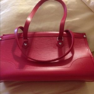 Authentic LV Epi shoulder bag