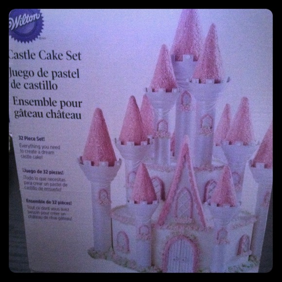 castle cake set - Picture 1 of 2