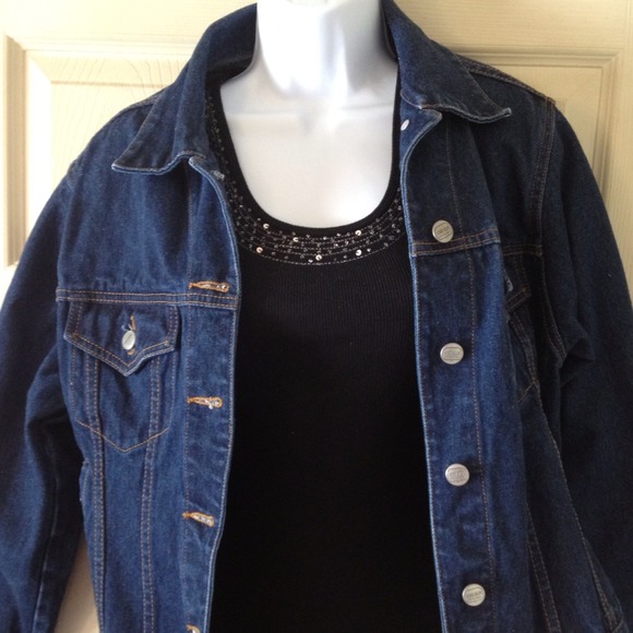 DENIM BLAZER MED 🎀SOLD🎀SOLD👍