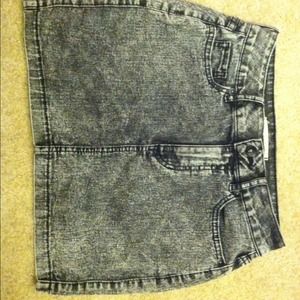 ⛔SOLD⛔Acid wash jean skirt