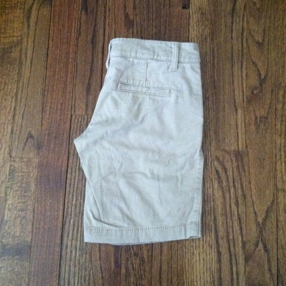 ❌TRADED❌ Aeropostale khaki shorts size: 0