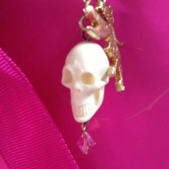 Sold in bundle ! Disney Couture💗👑💎 - Picture 2 of 4