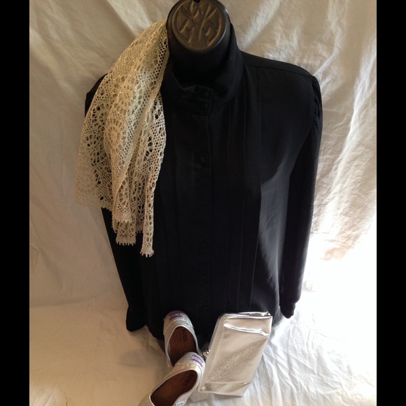 💎TIMELESS STYLE 💎 SOLD - Picture 2 of 3