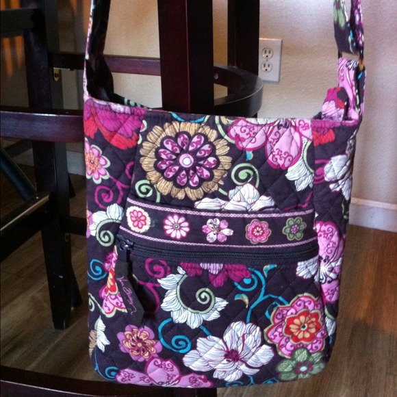 Vera Bradley Handbags - Vera Bradley bag
