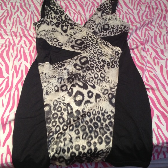 nikibiki Dresses & Skirts - White leopard and black dress