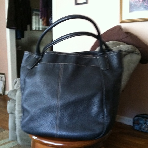 Juliesaenz. On Hold till Friday. Reduced!!  Black