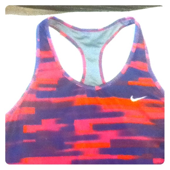 Dri fit Nike work out top