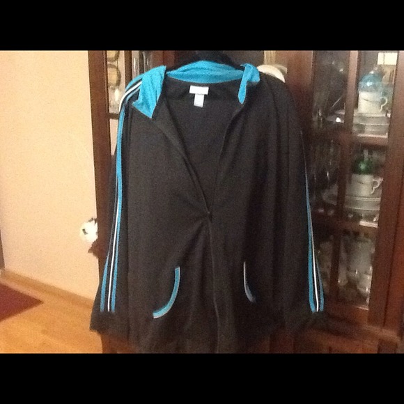 SOLD.        Women size active wear