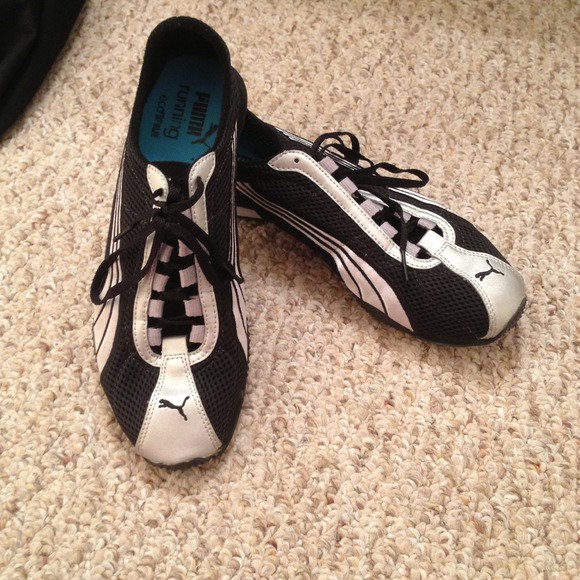 PUMAS Running