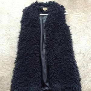 SOLD to jaime (bundle) Black fuzzy vest