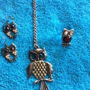 Owl necklace, earring and ring set
