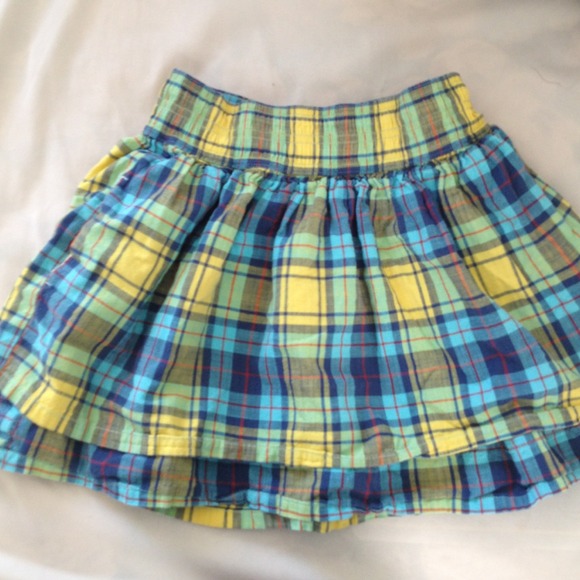 🚫Sold🚫Checked hollister mini skirt