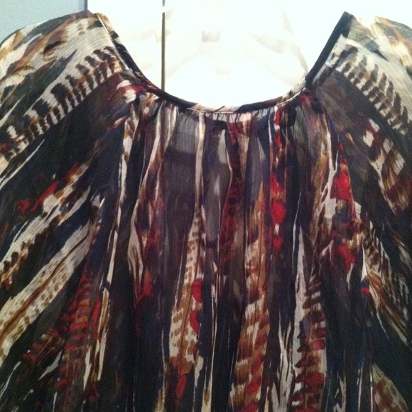 *SOLD*Printed top - Picture 2 of 2