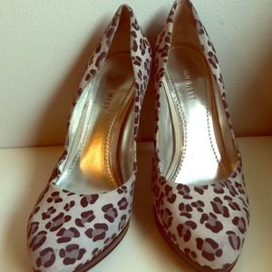Never worn sexy black and grey leopard pumps!