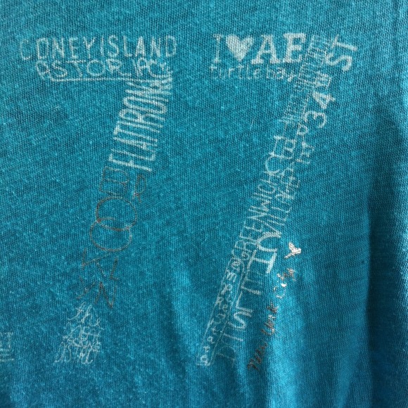 AE 77 light blue fitted tee - Picture 3 of 3