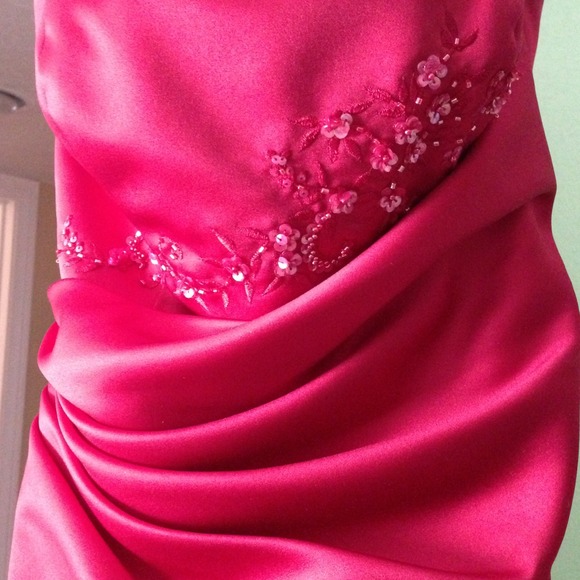 Apple red Prom or Bridesmaid dress - Picture 3 of 4