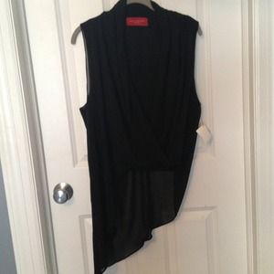 NEW Super cute sheer top!