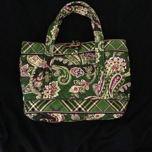 Price ⬇Vera Bradley Small Tote