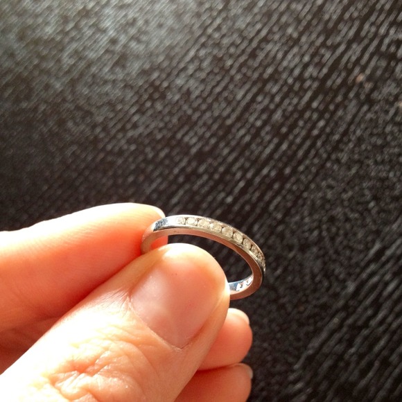 Tiffany wedding band platinum and diamonds size 6 - Picture 3 of 4