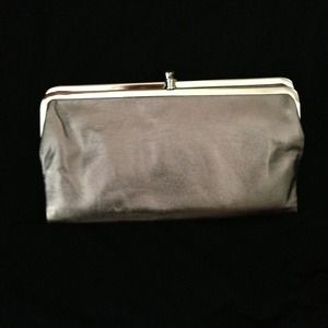 Price ⬇Hobo silver clutch wallet