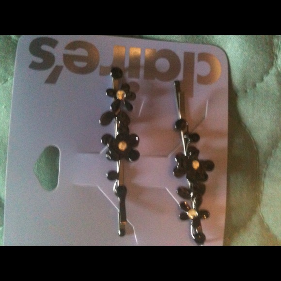 Traded:).....
