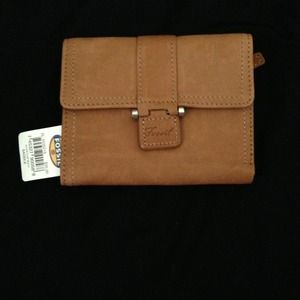 Bundle Fossil wallet and cell cases