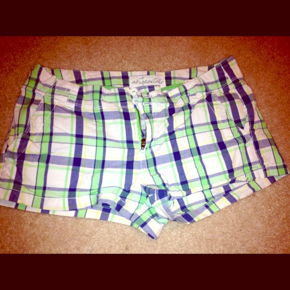 Bundled**** Aeropostale plaid shorts :)