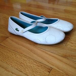 💯Authentic Lacoste white doll shoes