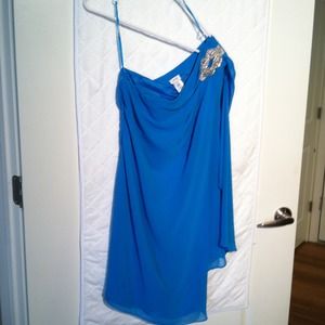 Blue one shoulder party dress