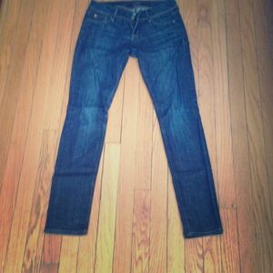 Hudson dark wash skinny jeans size 26