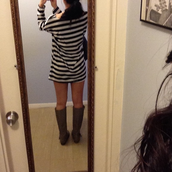 Bundled - Striped dress@riegekr - Picture 3 of 3