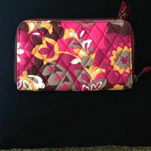 Vera Bradley wallet