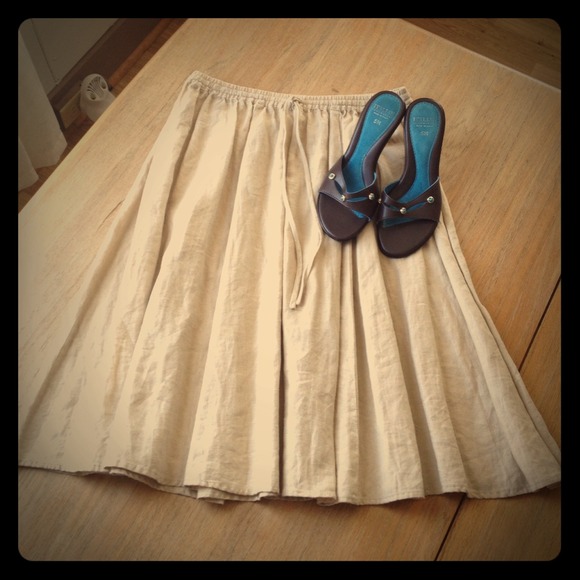 Dresses & Skirts - SOLD in Bundle 💕SALE💕Breezy Linen Skirt