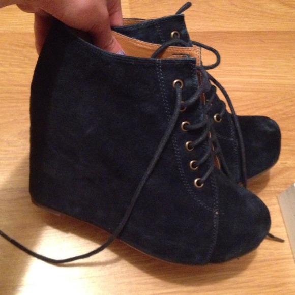 Jeffery Campbell booties in navy Tts 8-8.5