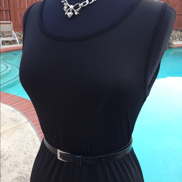 New black backless Maxi - Picture 3 of 3