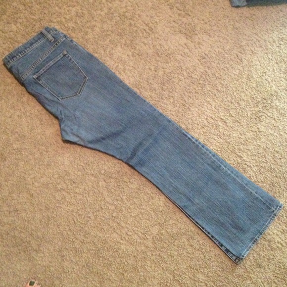 SOLD in bundle...Gap Low Rise Boot Cut Jeans