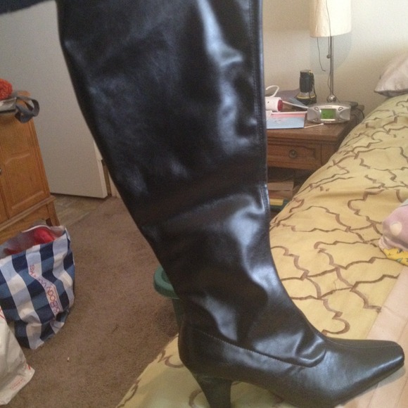 ❤️SOLD❤️ - Picture 3 of 4