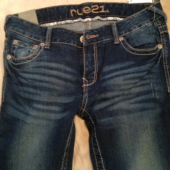 **Traded bundle @reismommy* Rue 21 jeans.