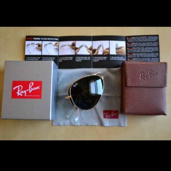 SOLD! Authentic Ray-Ban folding aviator - Picture 3 of 4