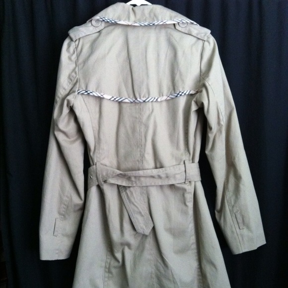 SOLD Khaki Trench Coat - Picture 3 of 3