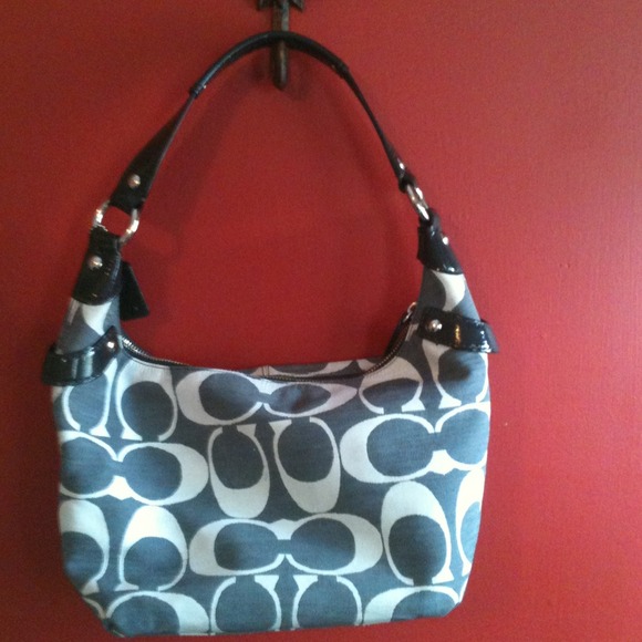 Coach handbag - Picture 2 of 3