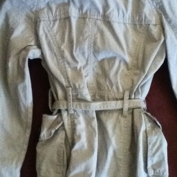 Jacket - Picture 4 of 4