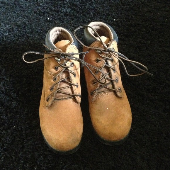 Only worn once hiking boots!