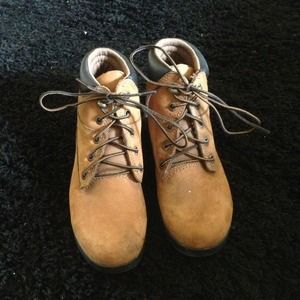 Only worn once hiking boots!