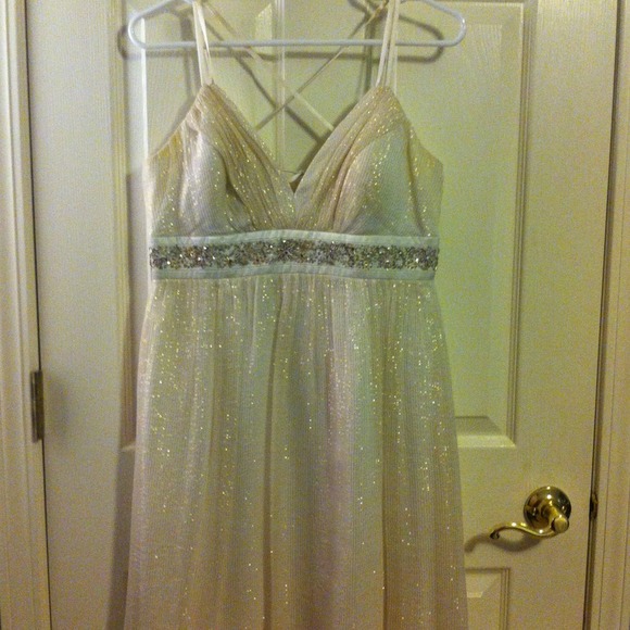 Short dress