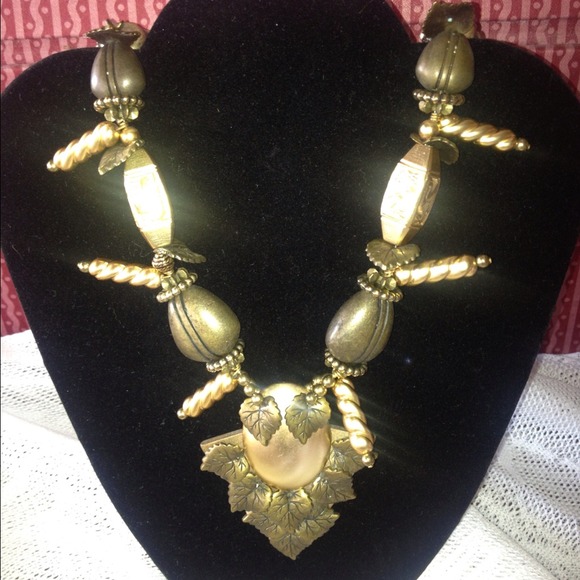 ✨💜High End Costume ~ Brown & Gold..Modern Look💜✨ - Picture 3 of 4