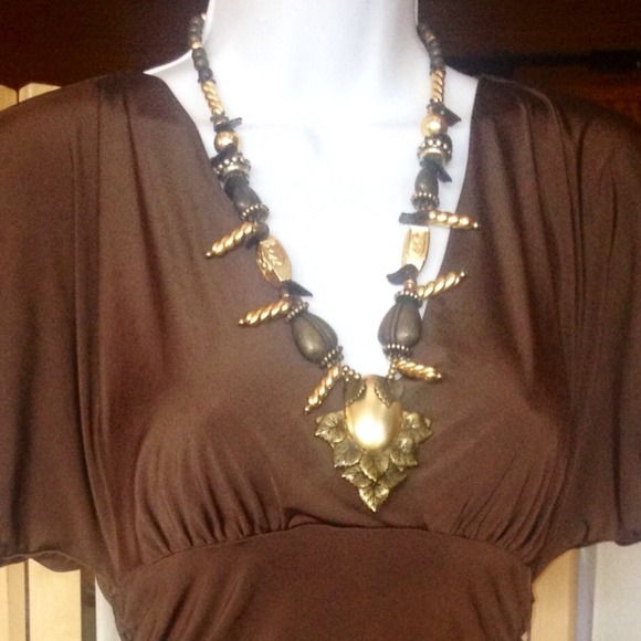 ✨💜High End Costume ~ Brown & Gold..Modern Look💜✨ - Picture 4 of 4